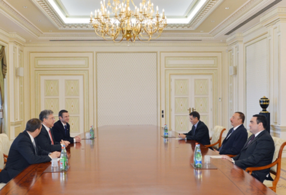 Präsident von Aserbaidschan Ilham Aliyev eine Delegation um den Vorsitzenden des Kantonsrates des Schweizer Bundesparlaments zum Gespräch empfangen VİDEO