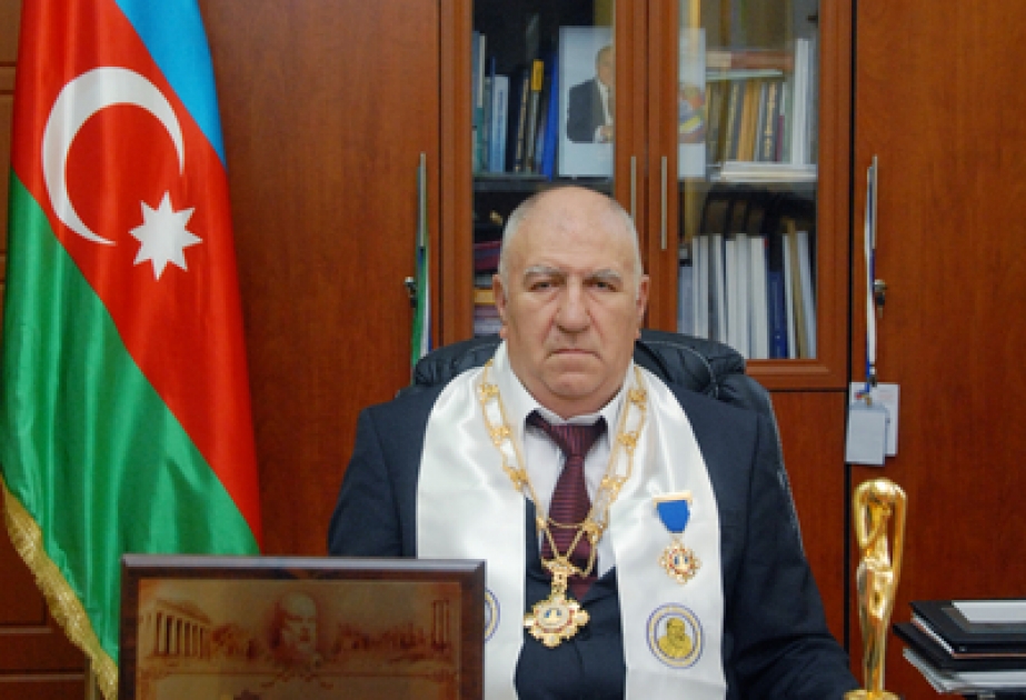 Азербайджанский ученый-экономист удостоен Международной Сократовской премии