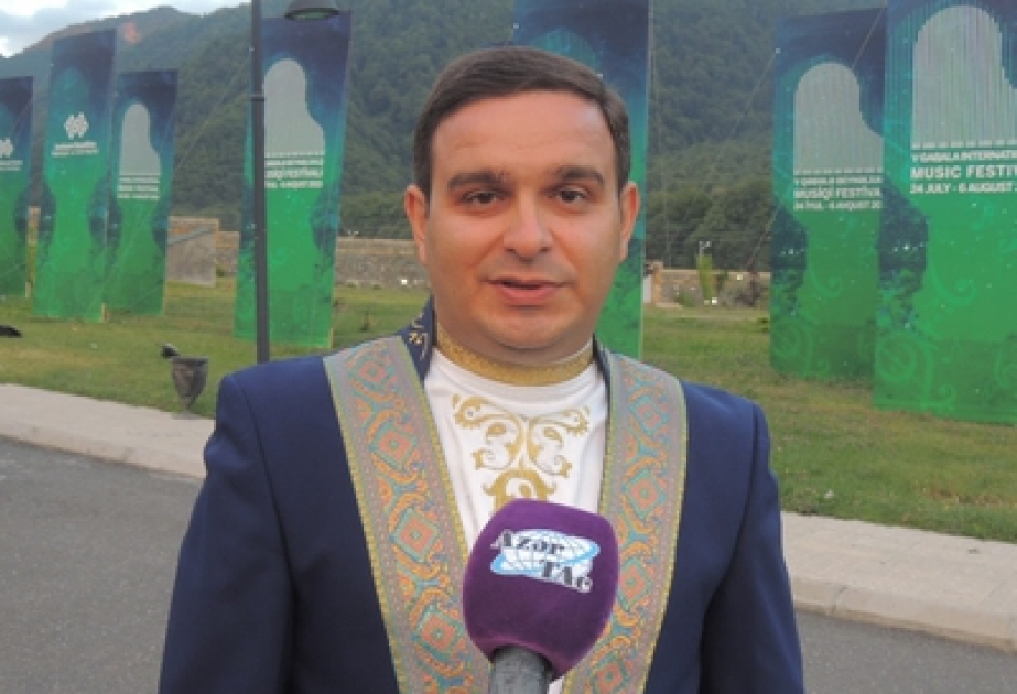 Elnour Ahmadov : Le mougham azerbaïdjanais a une influence forte et fascinante