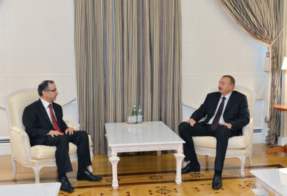 Präsident Ilham Aliyev den Botschafter von Jordanien in Aserbaidschan zur Beendigung seiner diplomatischen Mission zum Gespräch empfangen VİDEO