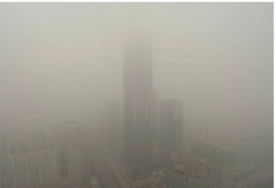 Heftiger Smog das öffentliche Leben in chinesischer Millionenstadt lahmgelegt