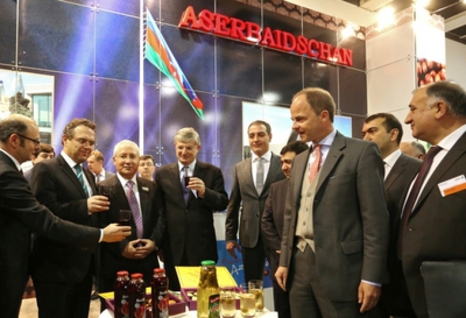 Im Rahmen der Ausstellung „Grüne Woche“ in Berlin der aserbaidschanische Landwirtschaftsminister die Eröffnung des Pavillons unseres Landes besucht