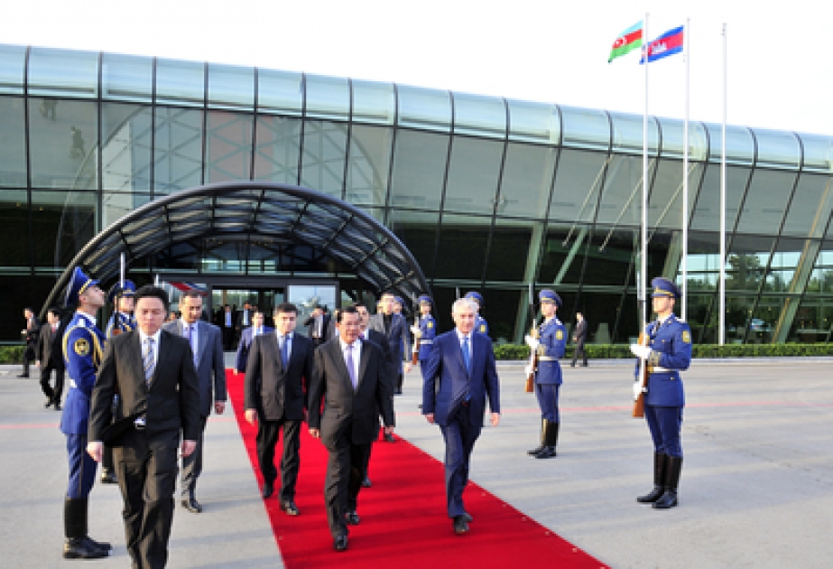 رئيس وزراء مملكة كمبوديا هون سين يختتم زيارته الرسمية إلى أذربيجان