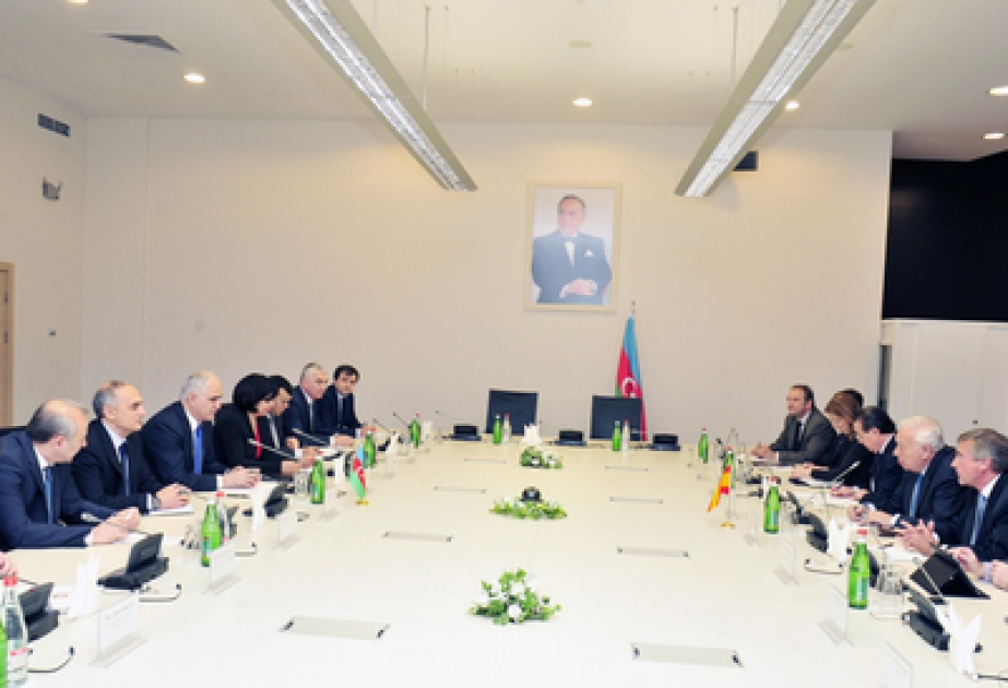 Aussichten für die Beziehungen zwischen Aserbaidschan und Spanien wurden diskutiert