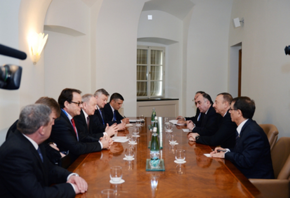 Azərbaycan Prezidenti İlham Əliyev Praqada Moldova Prezidenti Nikolae Timofti ilə görüşmüşdür VİDEO