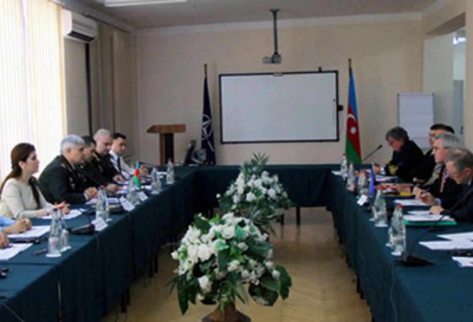 انعقاد لقاء عمل بين وزارة الدفاع ومجموعة خبراء الناتو بباكو