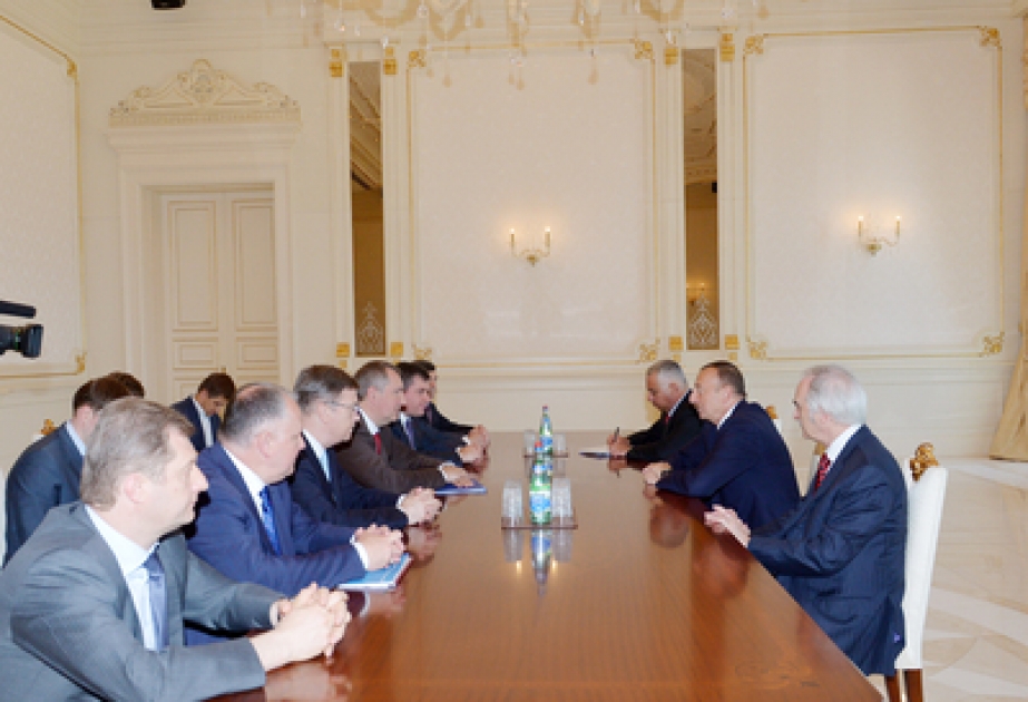 الرئيس إلهام علييف يلتقي نائب رئيس الوزراء الروسي والوفد المرافق له