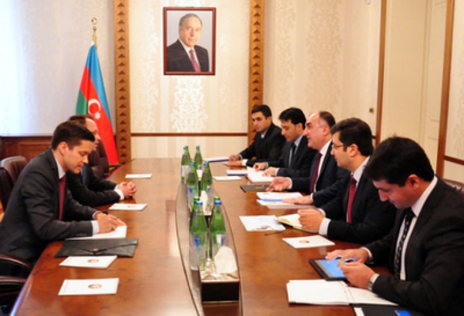 وزير الخارجية الأذربيجاني يلتقي السفير النرويجي الجديد