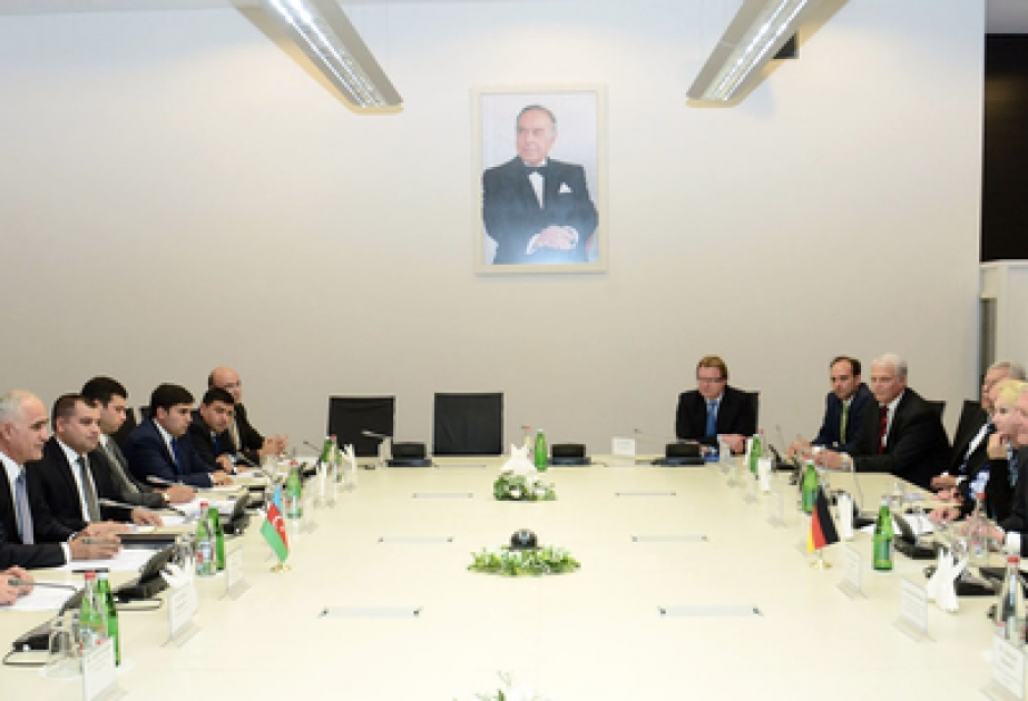 阿塞拜疆和德国间就扩大经济联系前景进行了探讨