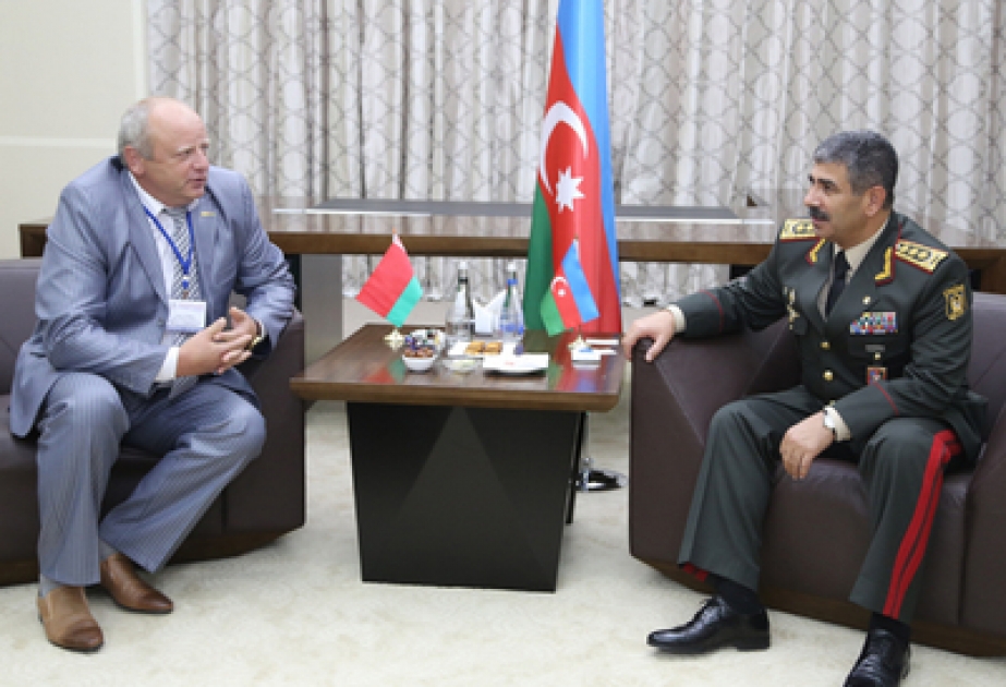 بحث العلاقات الثنائية بين أذربيجان وبيلاروس