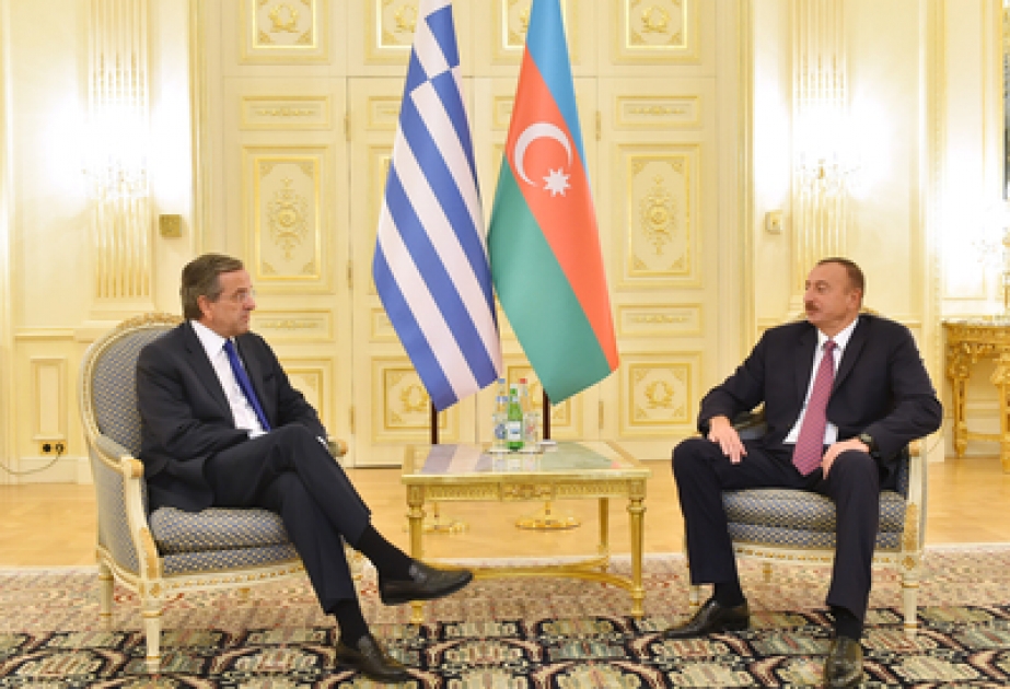 Treffen des Präsidenten von Aserbaidschan Ilham Aliyev mit dem Ministerpräsidenten von Griechenland Andonis Samaras unter vier Augen VIDEO