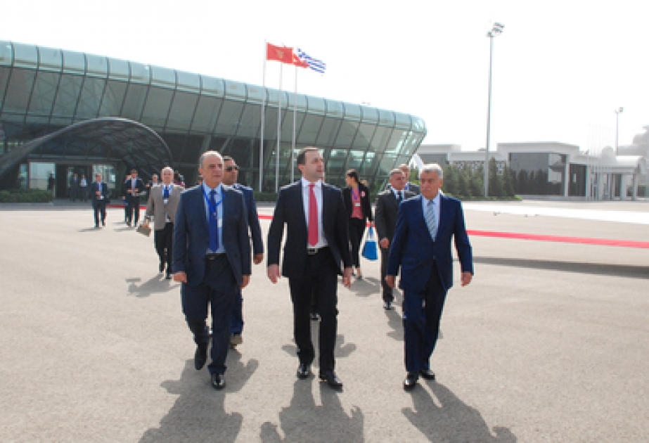 格鲁吉亚总理伊拉克里·加里巴什维利结束对阿塞拜疆的访问