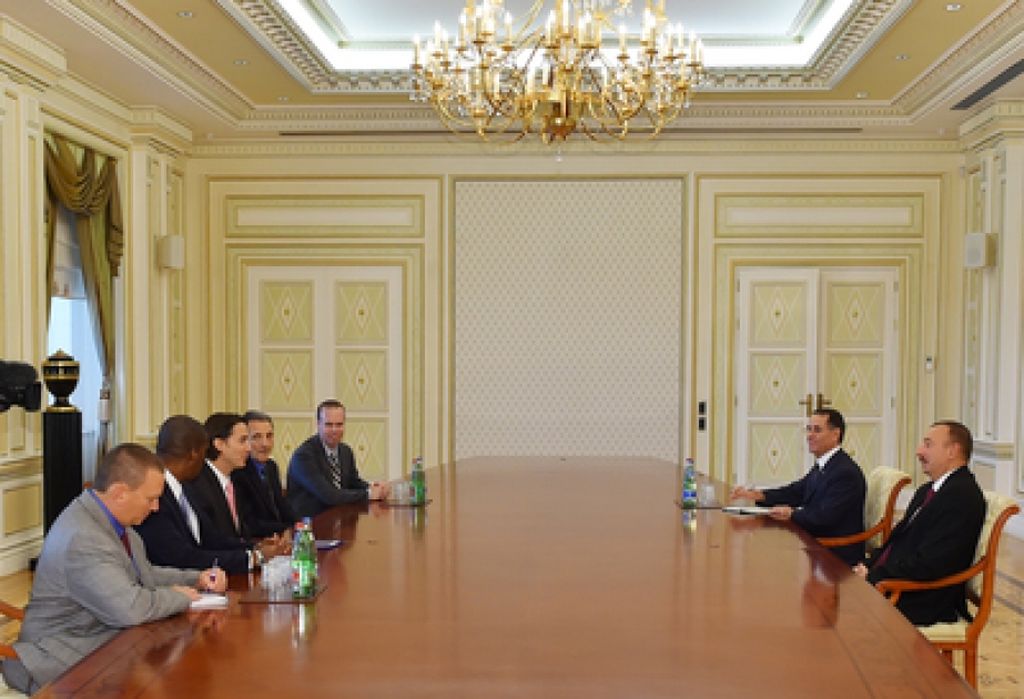 Aserbaidschans Präsident Ilham Aliyev hat eine Delegation um den Sonderbeauftragten für internationale Energieangelegenheiten des US- Staatsdepartements empfangen VIDEO
