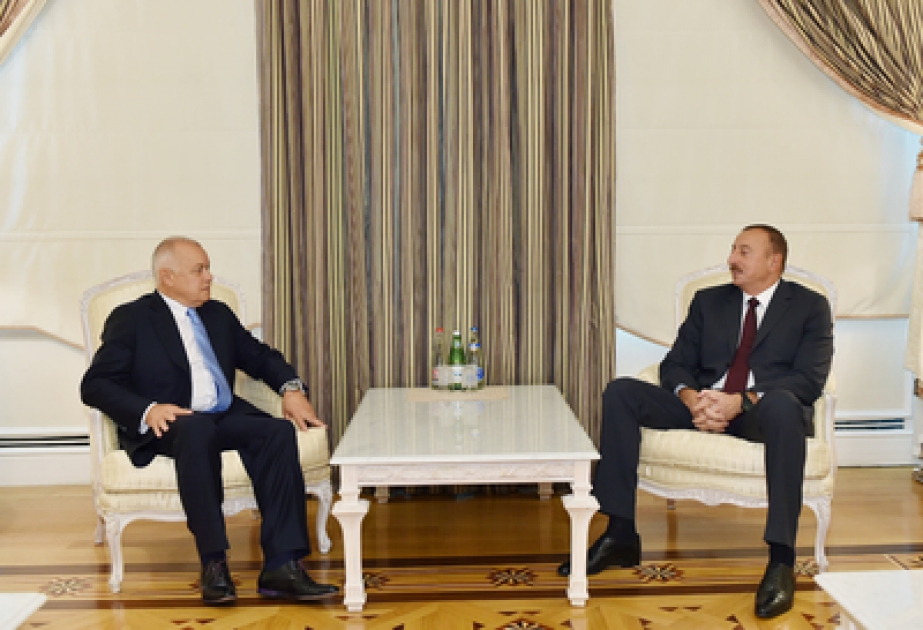 Präsident Ilham Aliyev hat den Generaldirektor der internationalen Nachrichtenagentur „Rossiya Segodnya“ empfangen VIDEO