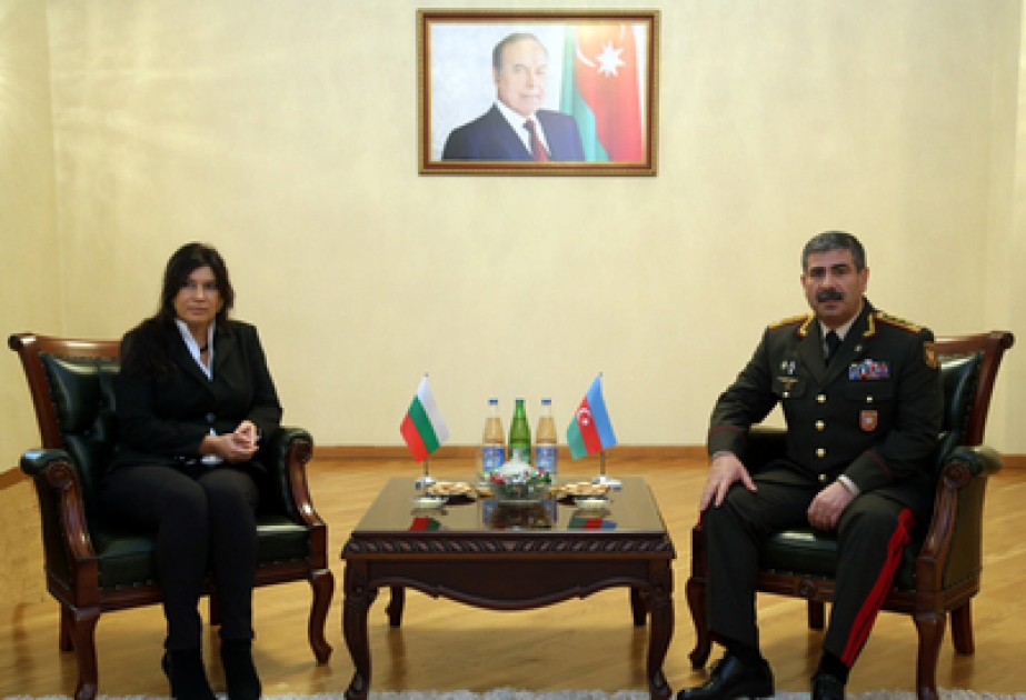 Un échange des vues sur les relations militaires azerbaïdjano – bulgares