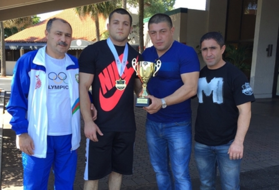 Aserbaidschanische Athleten bei den Weltmeisterschaften im Kraftdreikampf in den USA 3 Goldmedaillen gewonnen