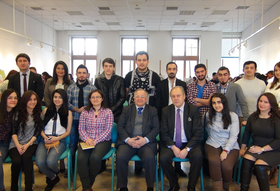 Azerbaijani ambassador to Poland meets with compatriot students