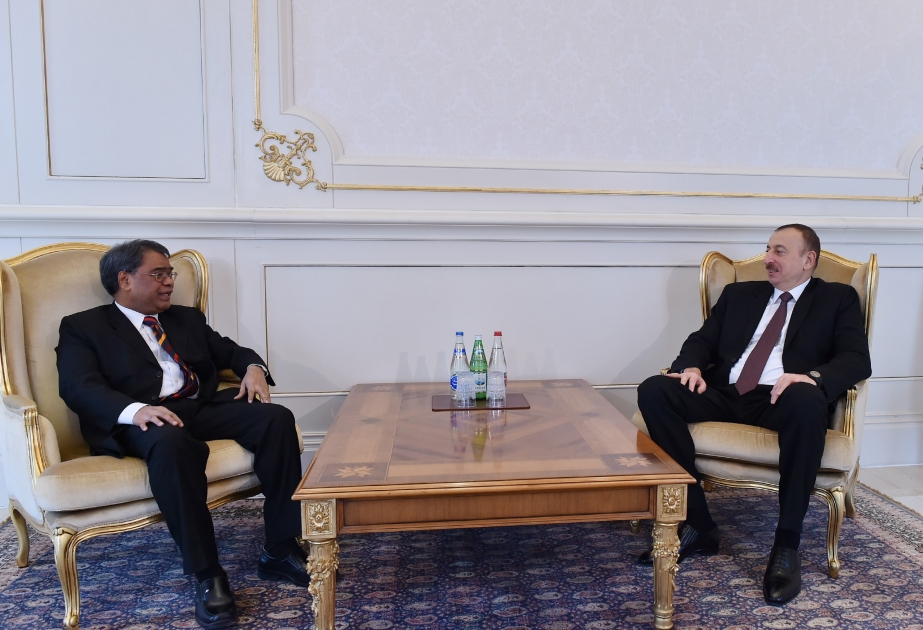 President Ilham Aliyev received the outgoing Indian Ambassador VIDEO