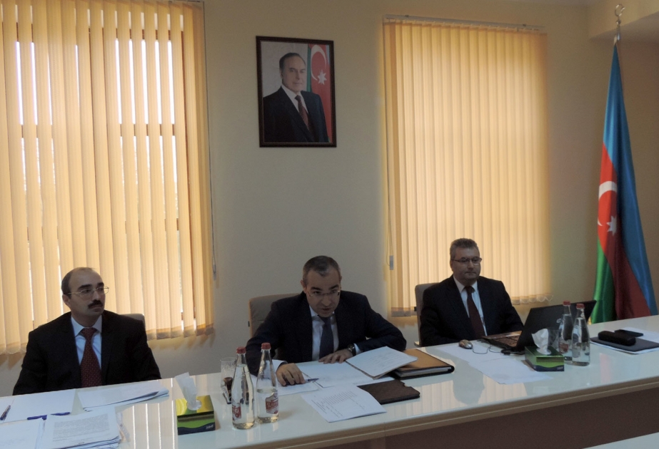 Министр образования принял граждан в Кюрдамире ВИДЕО
