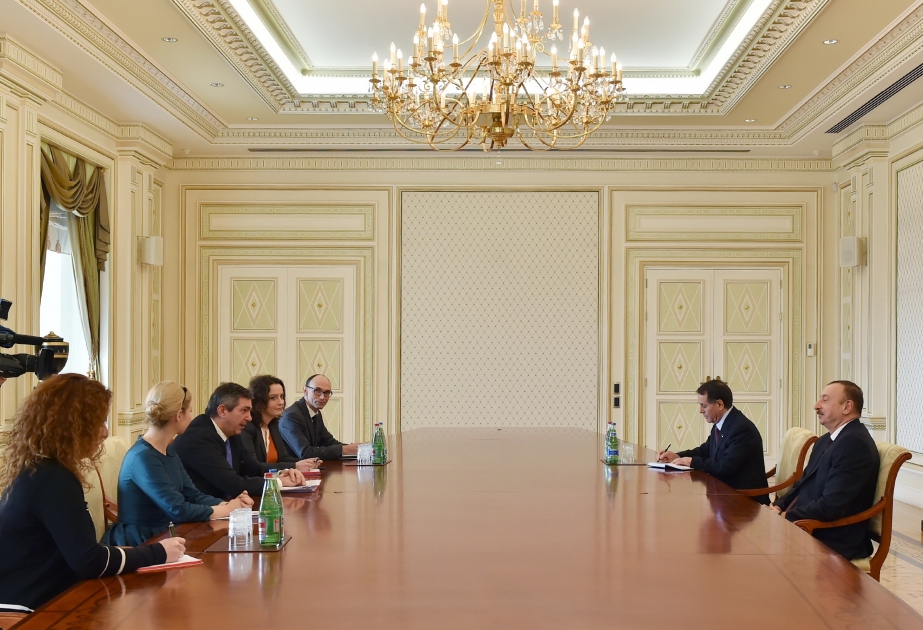 Le président Ilham Aliyev a reçu la délégation européenne VIDEO