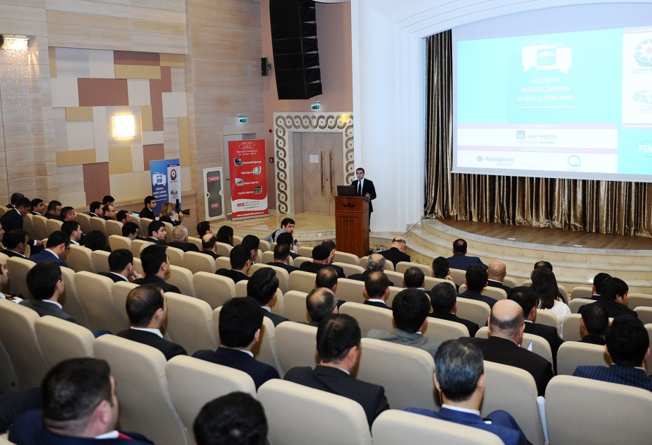 Le IIIe Forum national des compagnies d’assurance à Bakou