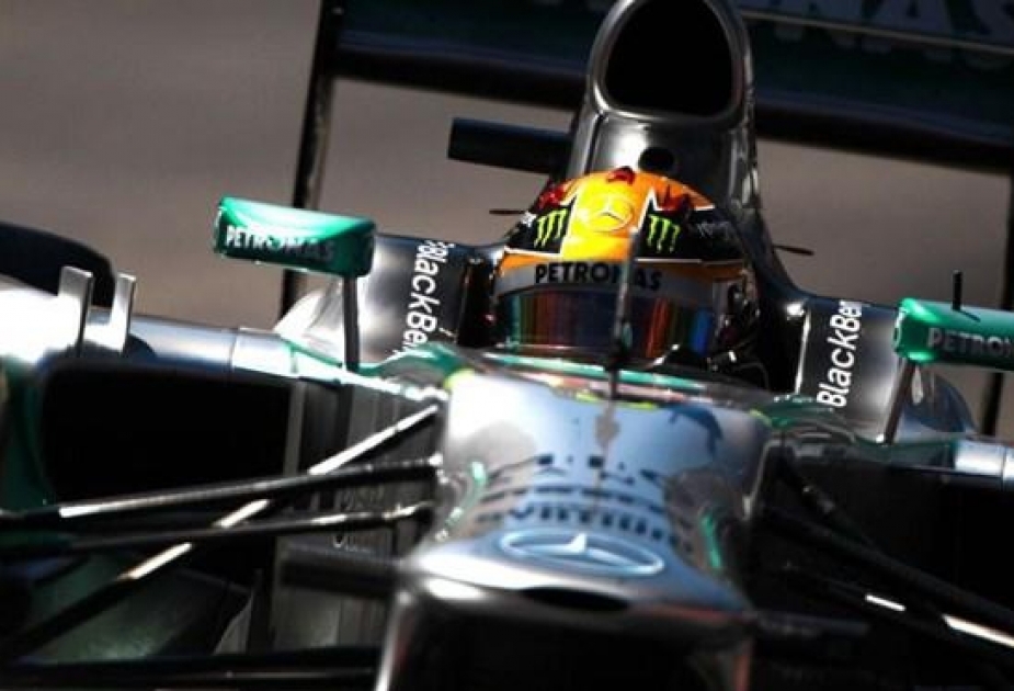 “Formula 1”də “Mercedes” pilotu Lewis Hamilton qələbə qazanıb VİDEO