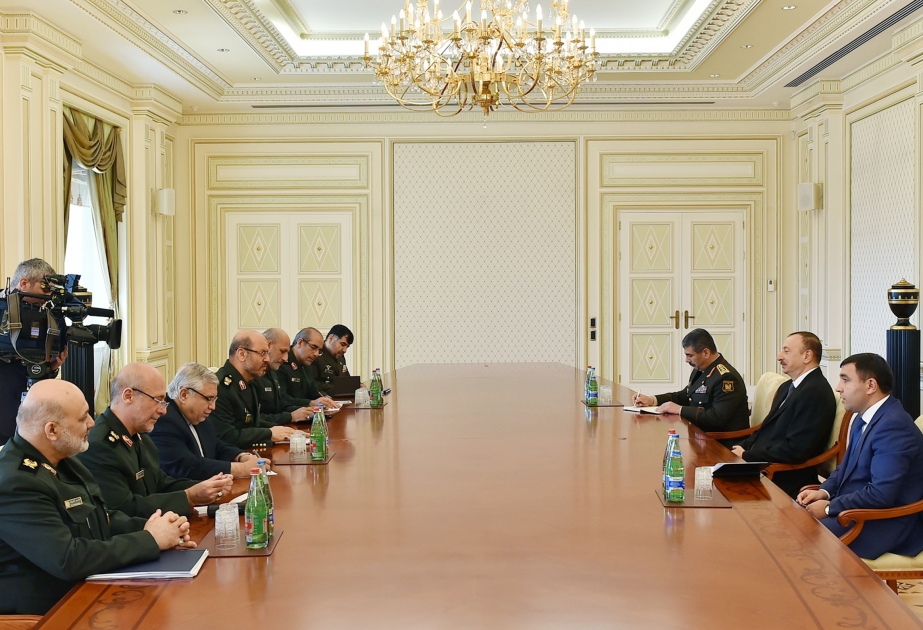 الرئيس إلهام علييف يلتقي وزير الدفاع الإيراني