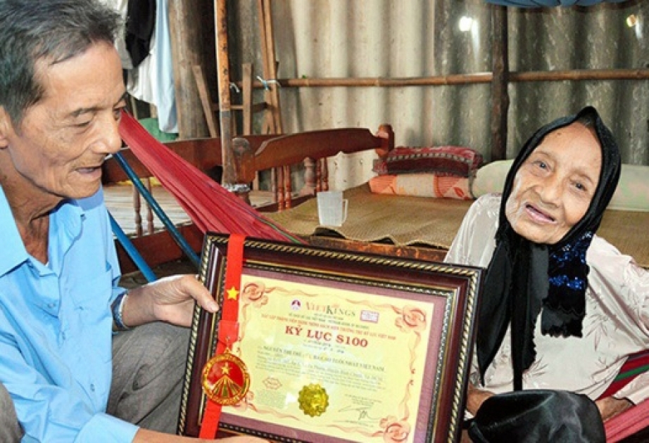 122-year-old Vietnamese named oldest woman in the world