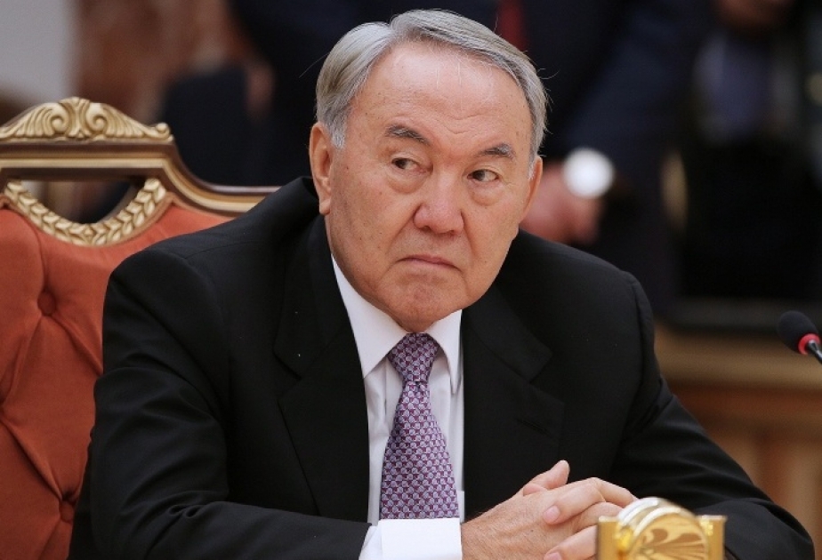 По данным exit-poll, за Нурсултана Назарбаева проголосовали 97,5 процента избирателей ВИДЕО