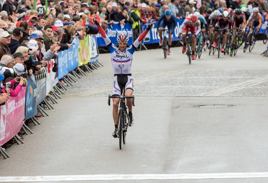 “Synergy Baku”nun velosipedçisi “Le Tour de Bretagne” yürüşünün ikinci mərhələsinin qalibi olub
