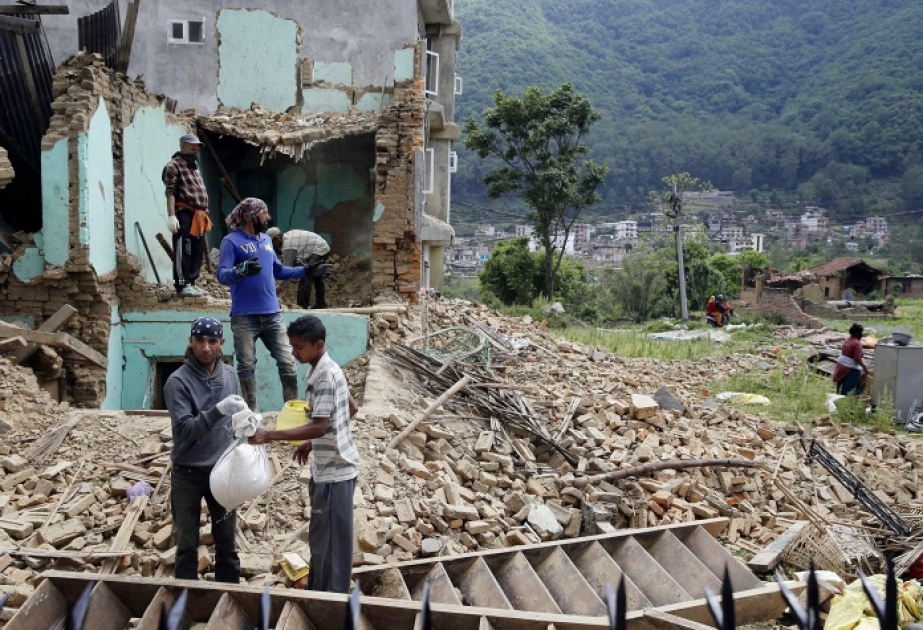 Nepal Prime Minister: Quake death toll could reach 10,000