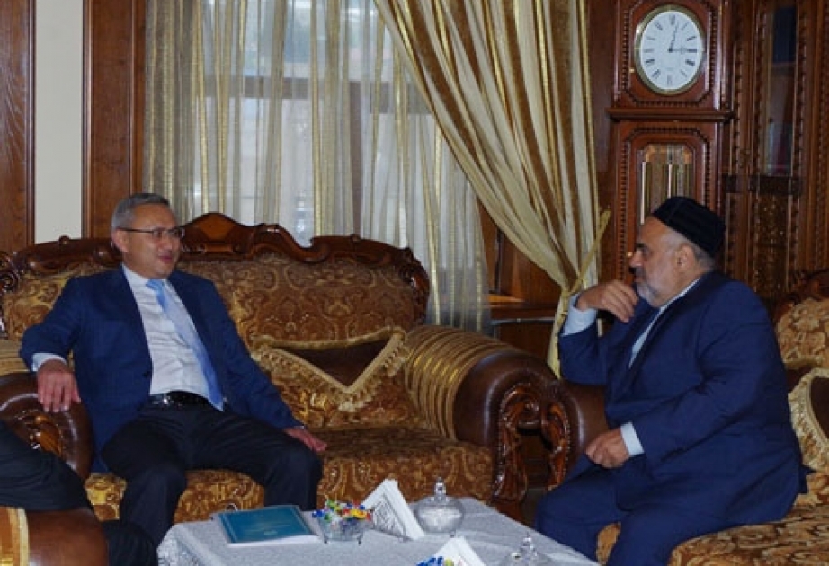 Azerbaijan, Kazakhstan discuss relations in religious field