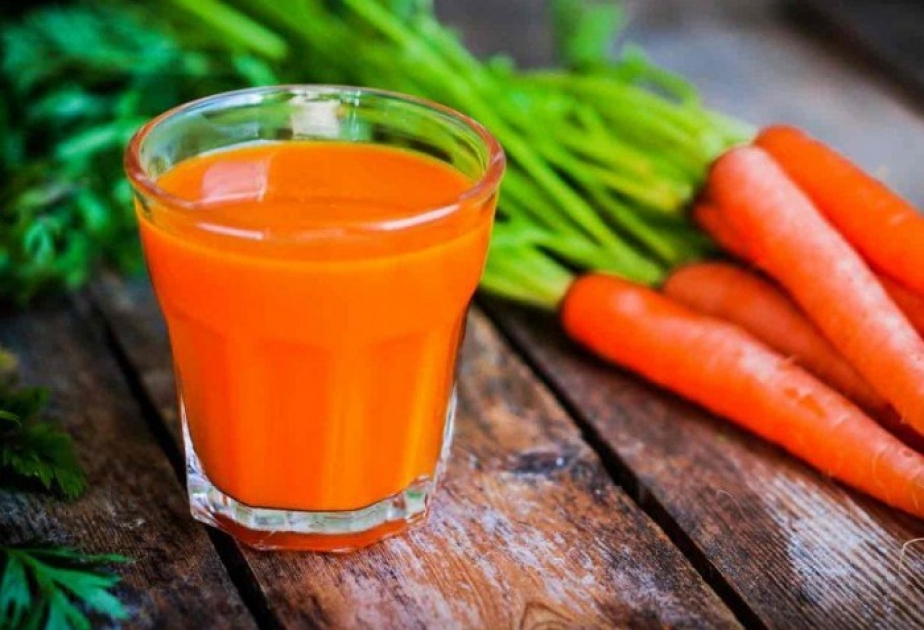 Морковный сок за восемь месяцев исцелил женщину от рака кишечника
