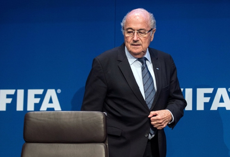 Yozef Blatter FİFA-nın prezidenti postundan istefa verib VİDEO