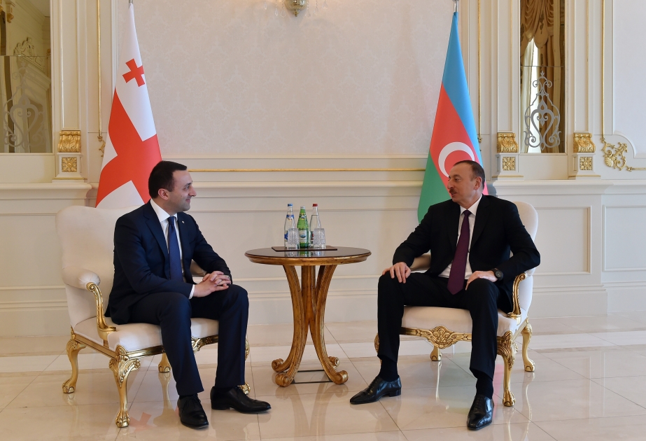 Президент Азербайджана Ильхам Алиев принял премьер-министра Грузии Ираклия Гарибашвили ВИДЕО