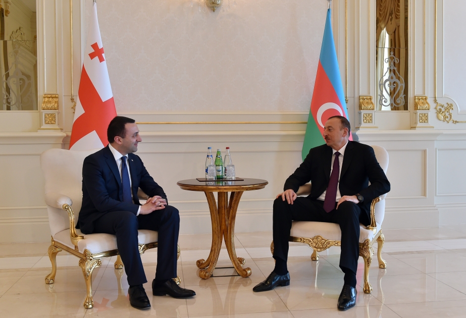 Aserbaidschans Präsident Ilham Aliyev hat den Premierminister von Georgien Irakli Garibashvili empfangen VIDEO