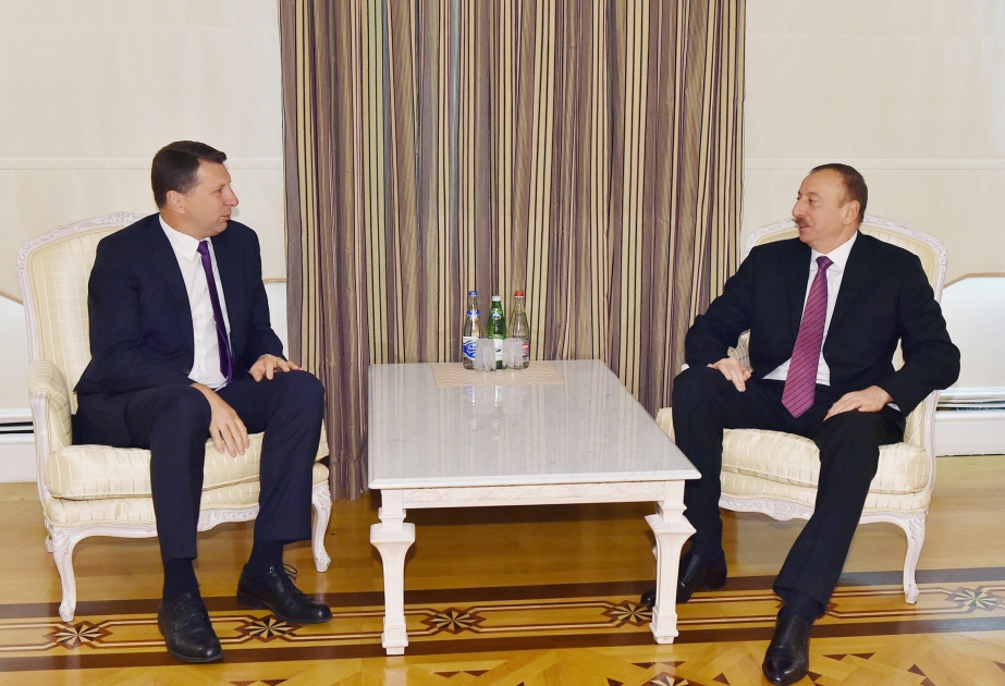 Entretien du président azerbaïdjanais Ilham Aliyev avec son homolgue letton Raymond Vejonis VIDEO