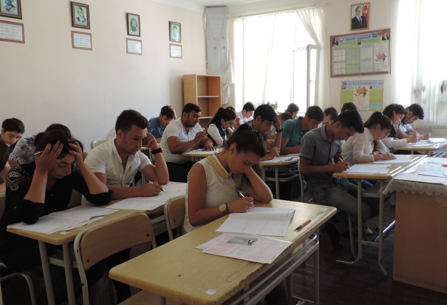 Şimal bölgəsinin şagirdləri Xaçmaz şəhərində təşkil edilən 4 imtahan mərkəzində biliklərini sınayıb VİDEO