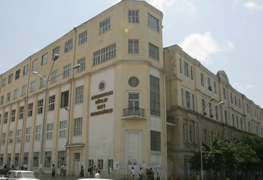 Bu il Azərbaycan Dövlət Neft Akademiyasını 1900-dən çox gənc bitirir