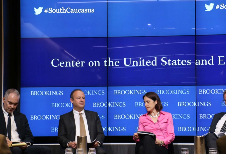 В Институте Брукингса были обсуждены политика США, ЕС и Турции на Южном Кавказе ВИДЕО