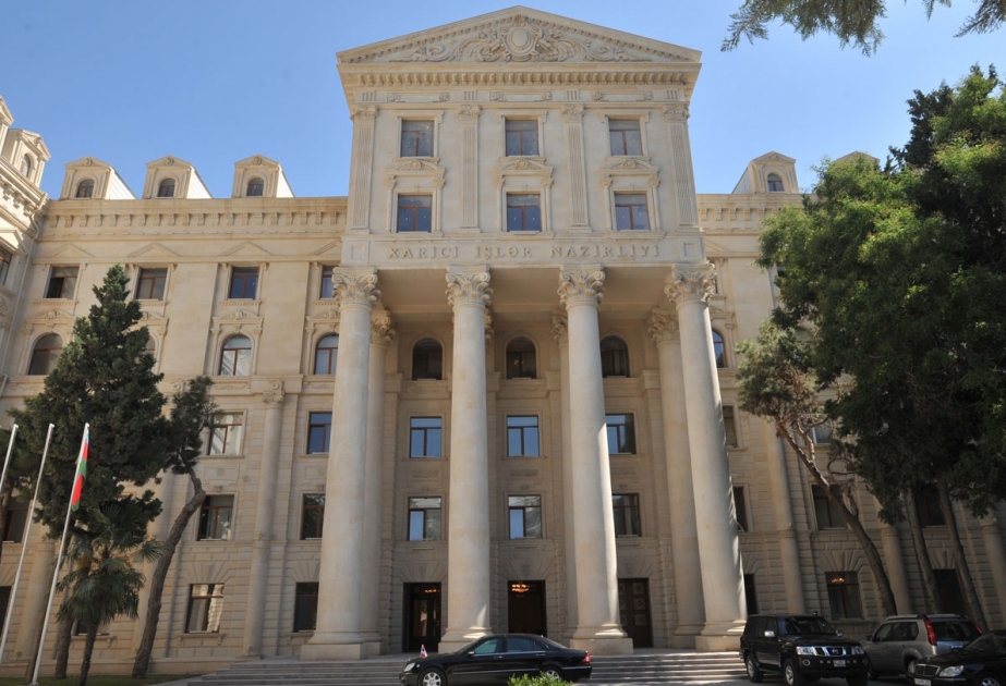 阿塞拜疆外交部就土耳其恐怖袭击事件向遇难者家属表示慰问