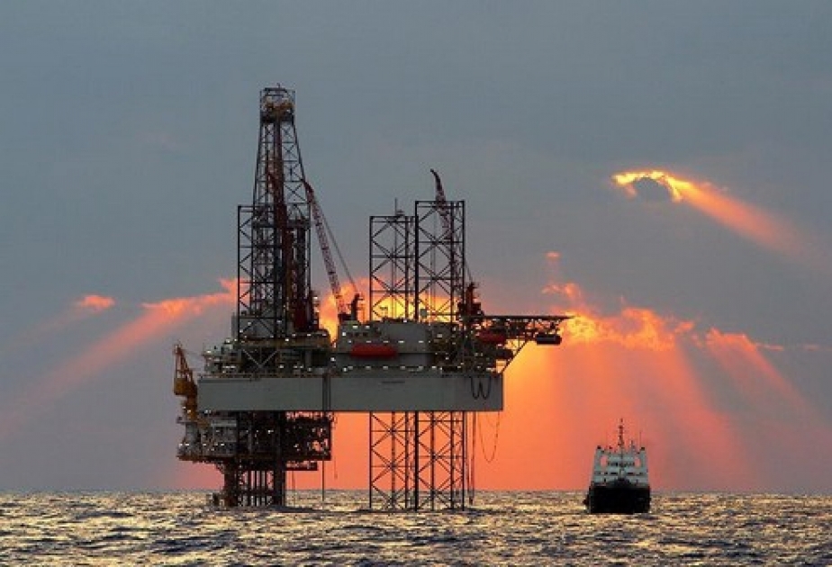 مواصلة انخفاض أسعار النفط في البورصات العالمية