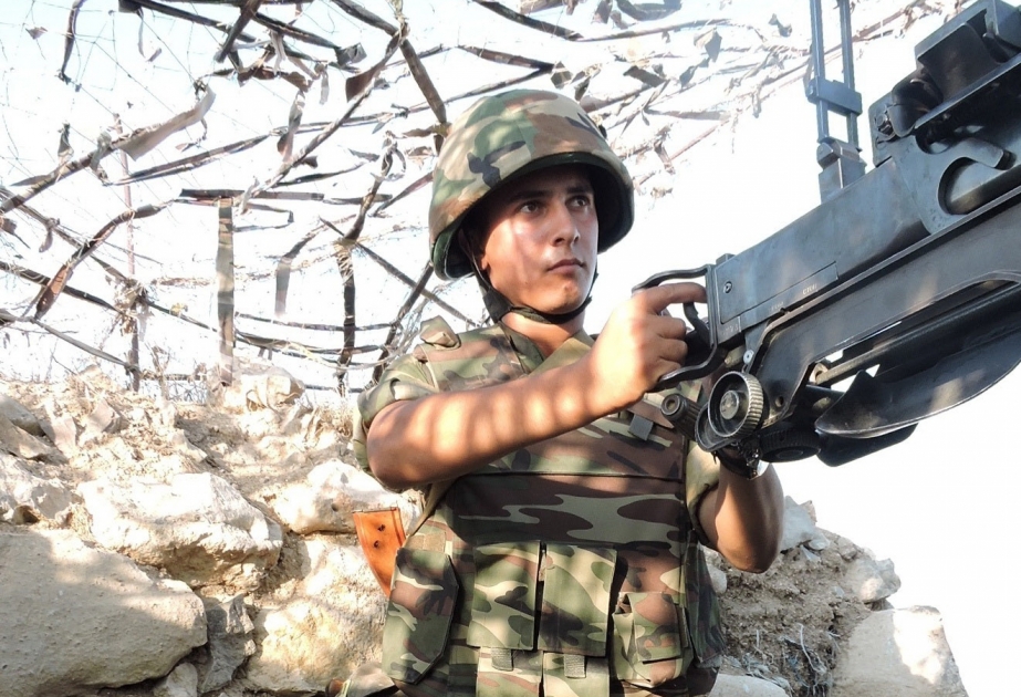 Les forces armées arméniennes continuent de tirer sur les positions de l'armée azerbaïdjanaise VIDEO