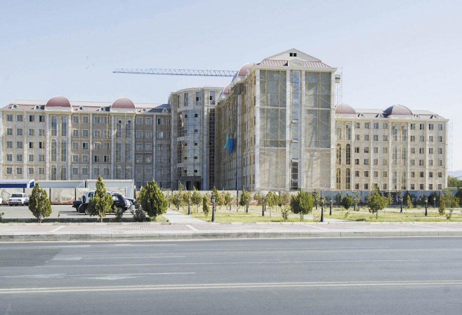Naxçıvan Muxtar Respublika Xəstəxanasının binası əsaslı şəkildə yenidən qurulur