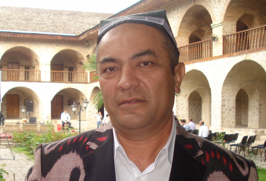 Abbos Kasimov: Musiqiçiyə tamaşaçı alqışından qiymətli mükafat ola bilməz