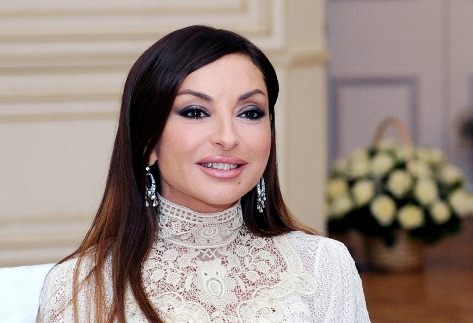 La première dame Mehriban Aliyeva exprime ses remerciements à ceux qui l'ont félicitée à l'occasion de son anniversaire de naissance