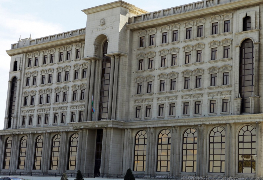 بحث سبل توسيع التعاون بين أذربيجان ومنظمة الهجرة الدولية