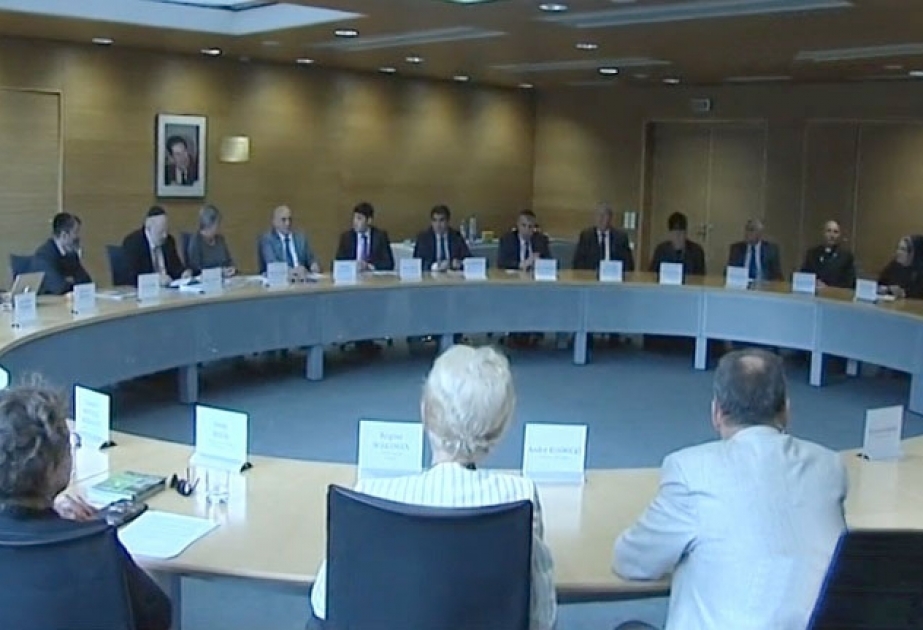 阿尔萨斯大区委员会与阿塞拜疆代表团举行会谈