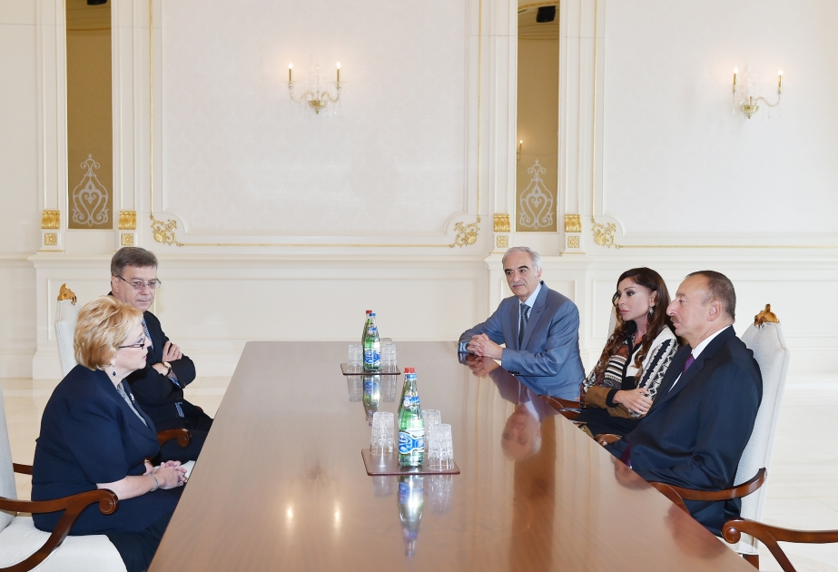伊利哈姆•阿利耶夫总统接见俄罗斯卫生部长