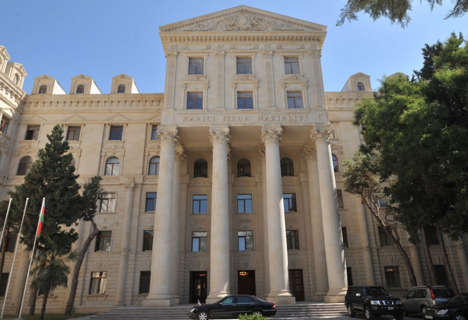 Entretien des ministres azerbaïdjanais et arménien des Affaires étrangères